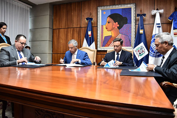 Ministerio de Hacienda firma acuerdo de cooperación interinstitucional