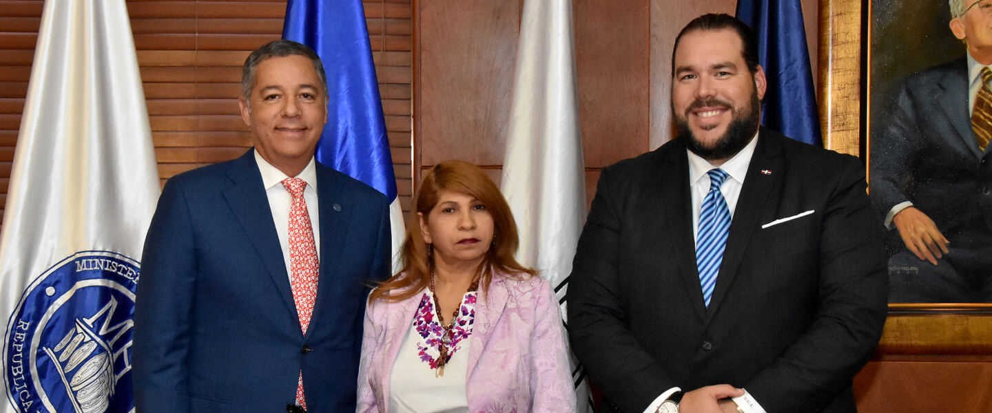 Hacienda, Trabajo y Portuaria Bono Navideño