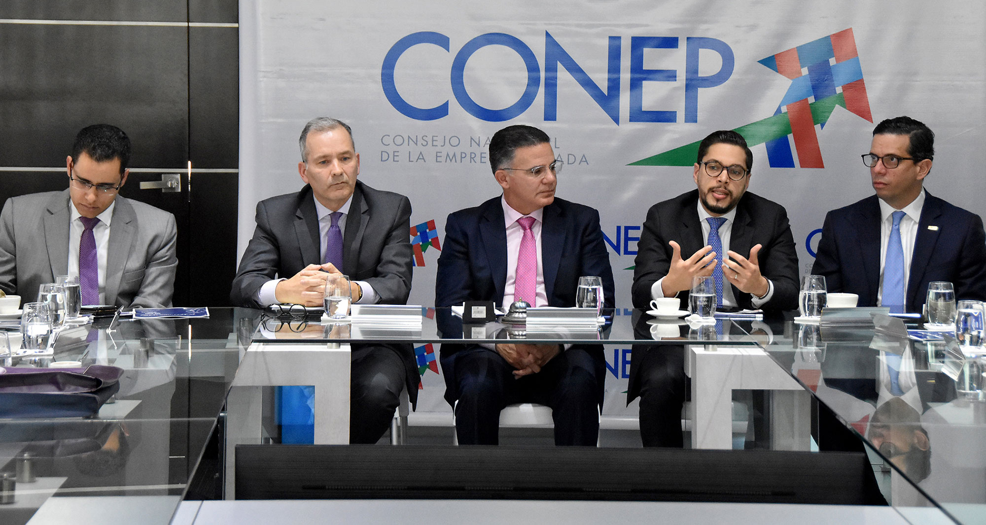 Gobierno y BID impulsan colaboración público-privada en proyectos de infraestructura