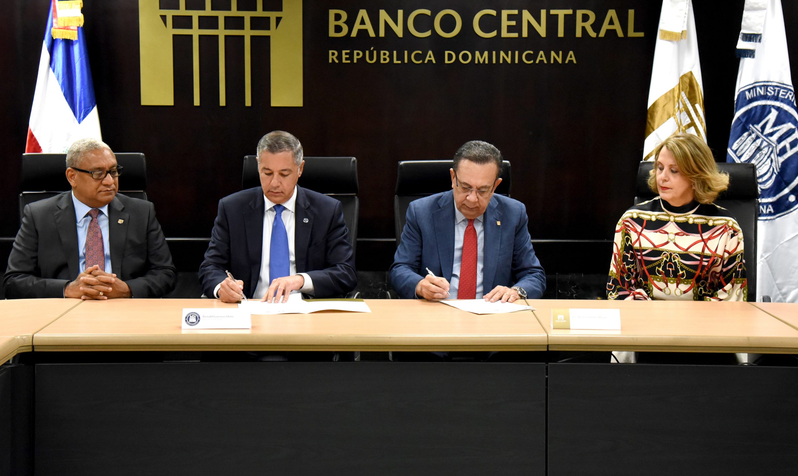 Banco Central y Ministerio de Hacienda acuerdan memorando de entendimiento para nueva Ley de Recapitalización