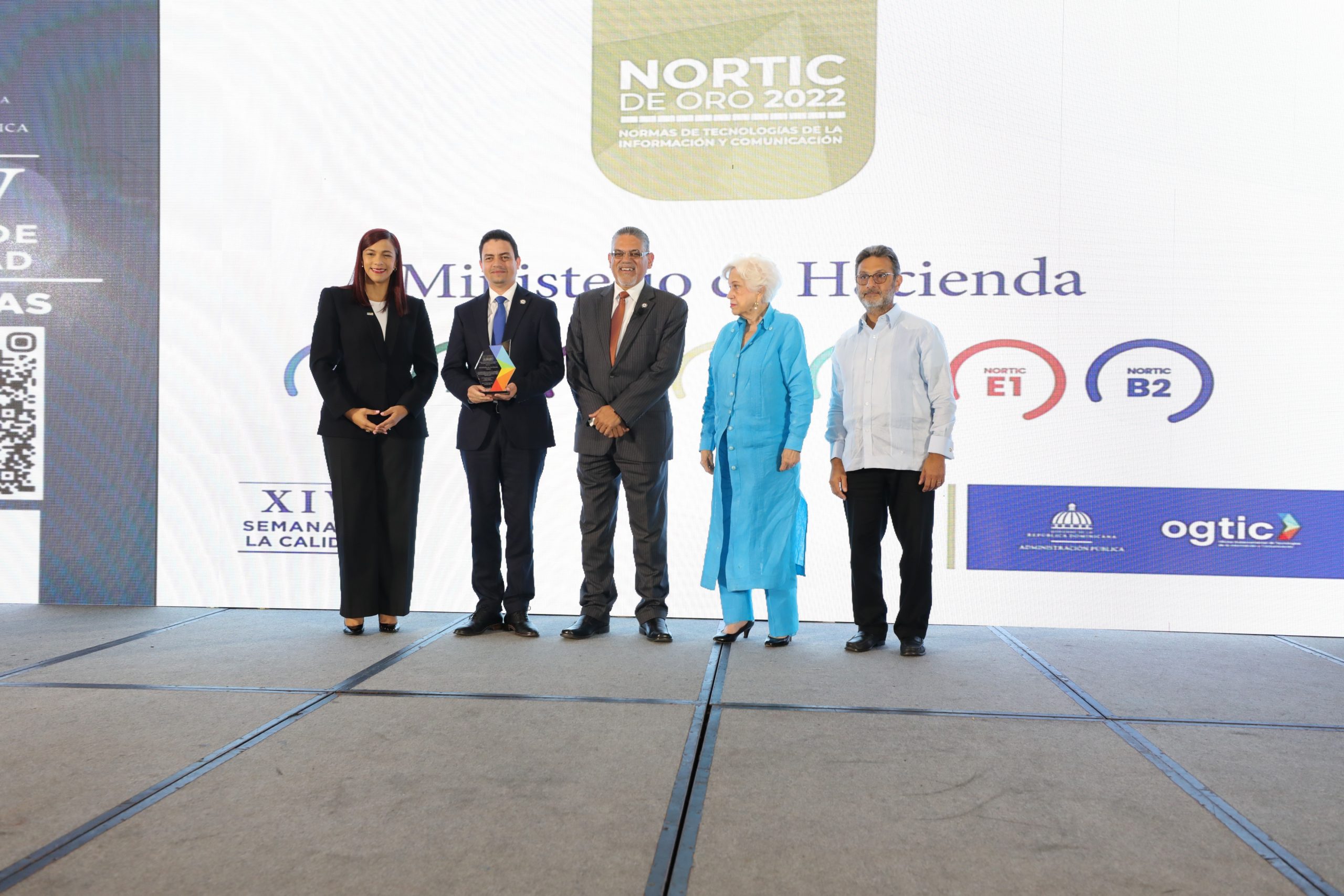 Reconocen al Ministerio de Hacienda por mantener certificaciones Nortic