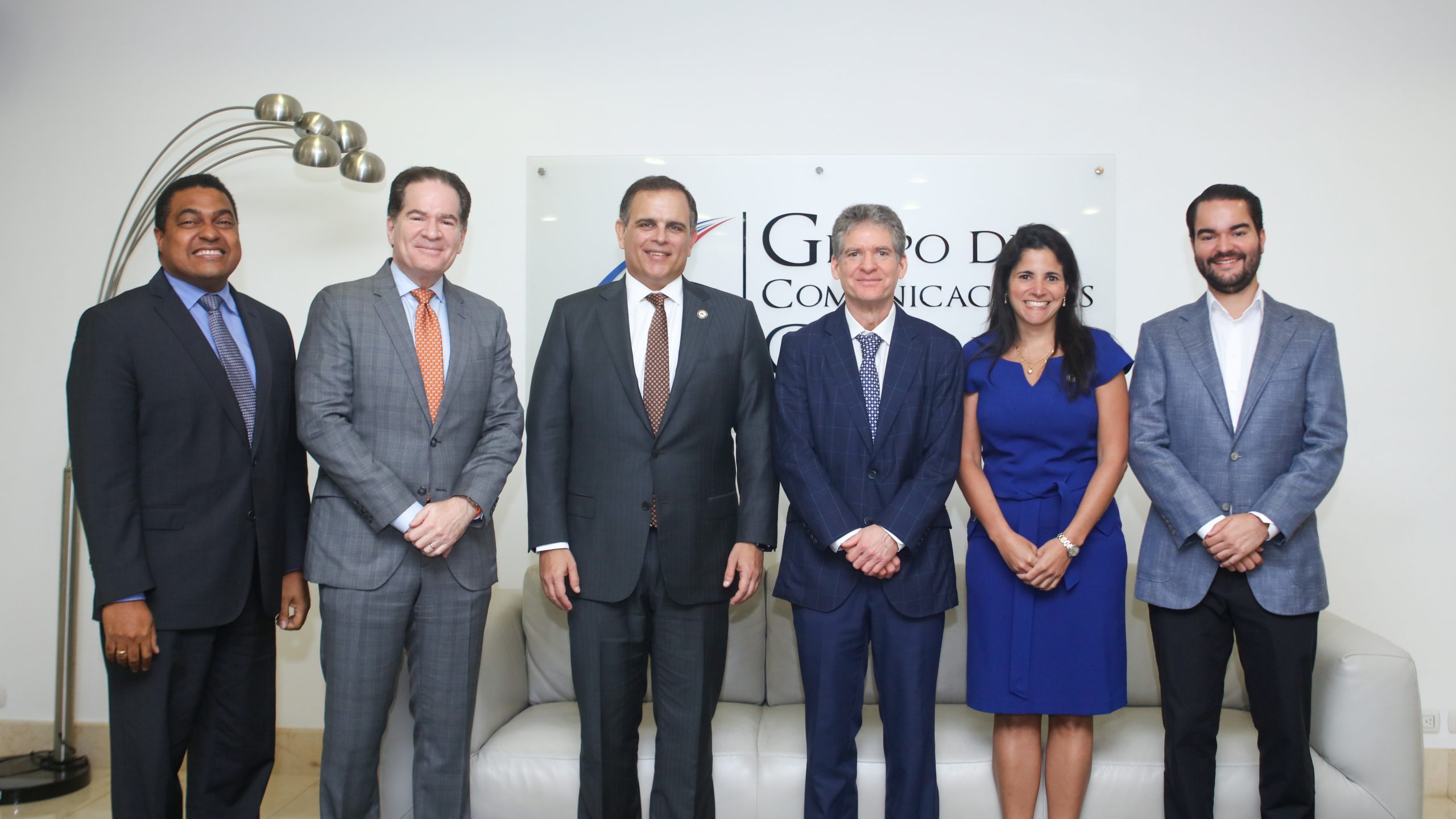 Vicente destaca el exitoso desempeño fiscal del Gobierno en 2022 pese a invasión rusa y eventos climáticos