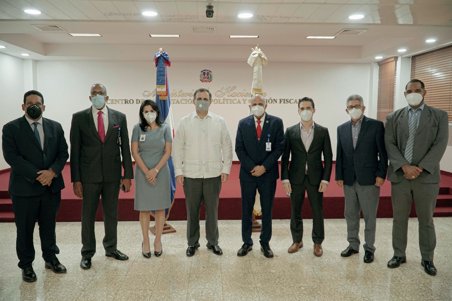 Ministro de Hacienda preside reunión del Consejo Superior del CAPGEFI