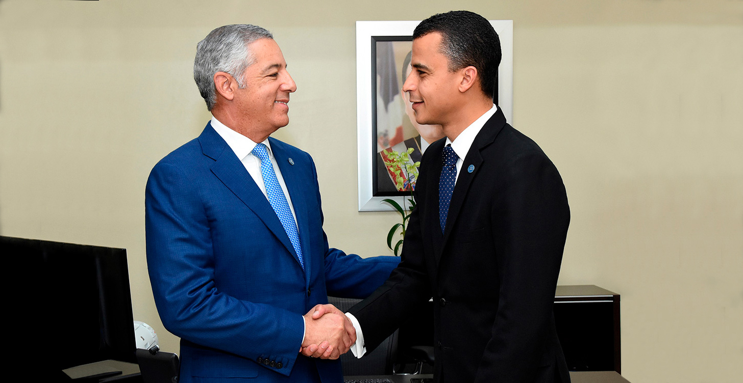 Posesionan al nuevo Director General de Jubilaciones y Pensiones a cargo del Estado