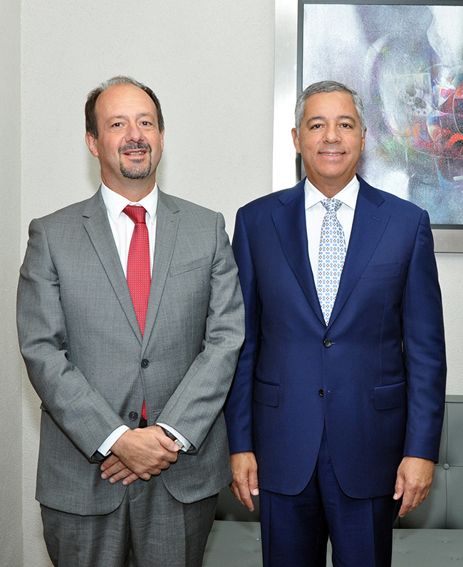 Imagen destacada de Embajador de Francia y Ministro de Hacienda esbozan planes de cooperación