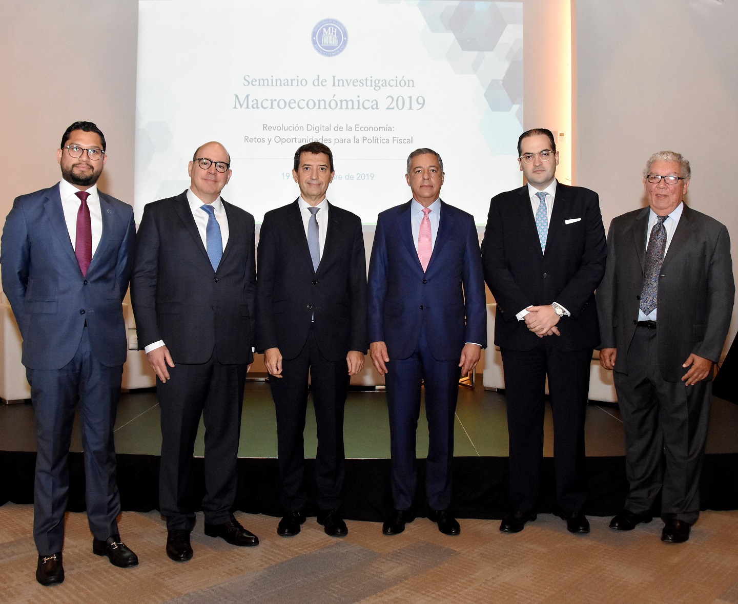 Ministerio de Hacienda realiza Seminario de Investigación Macroeconómica 2019
