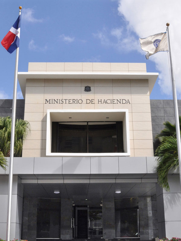 Imagen destacada de Ministerio de Hacienda y PNUD firman acuerdo para fortalecer la gestión institucional