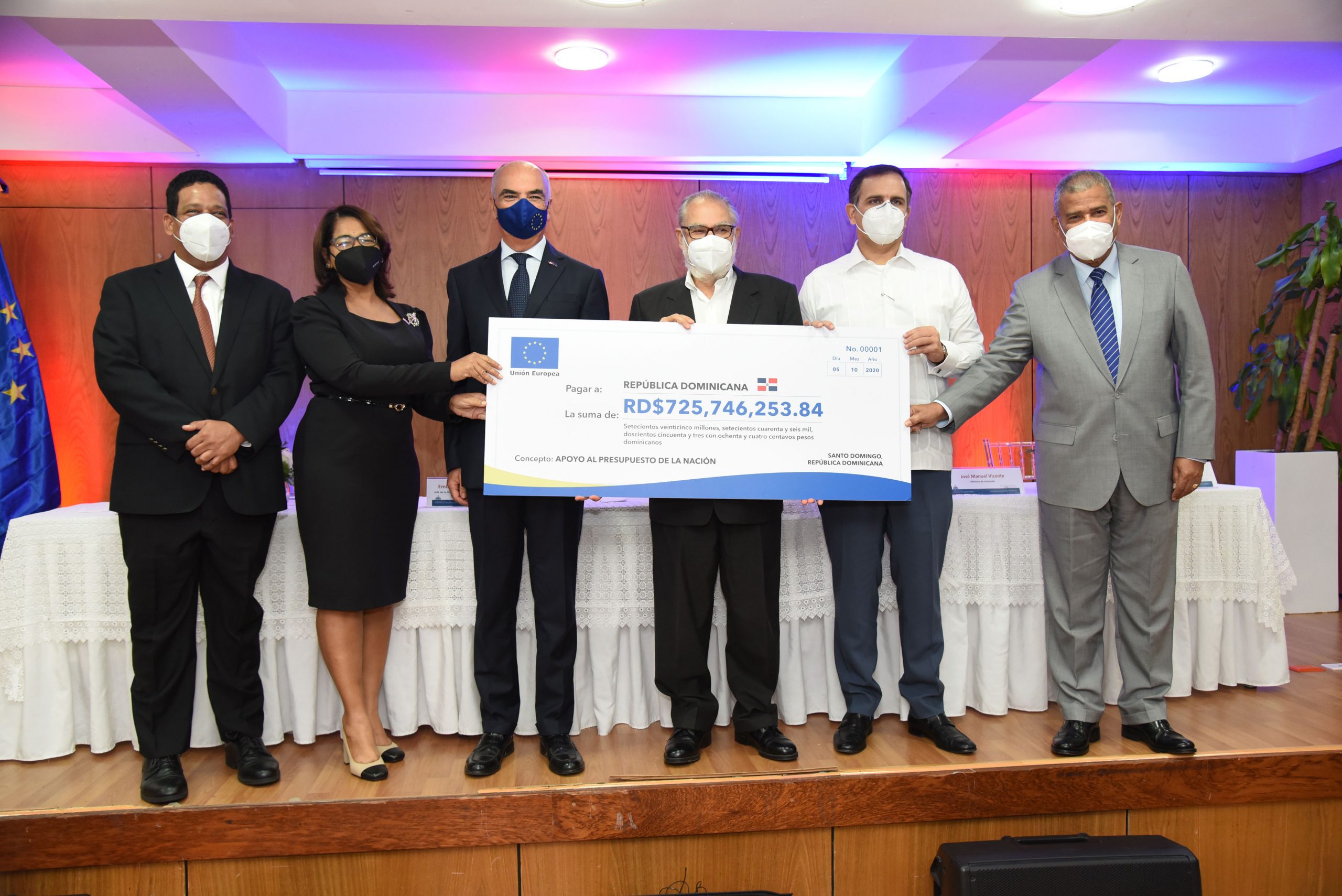UE entrega RD$725 millones como apoyo al presupuesto nacional