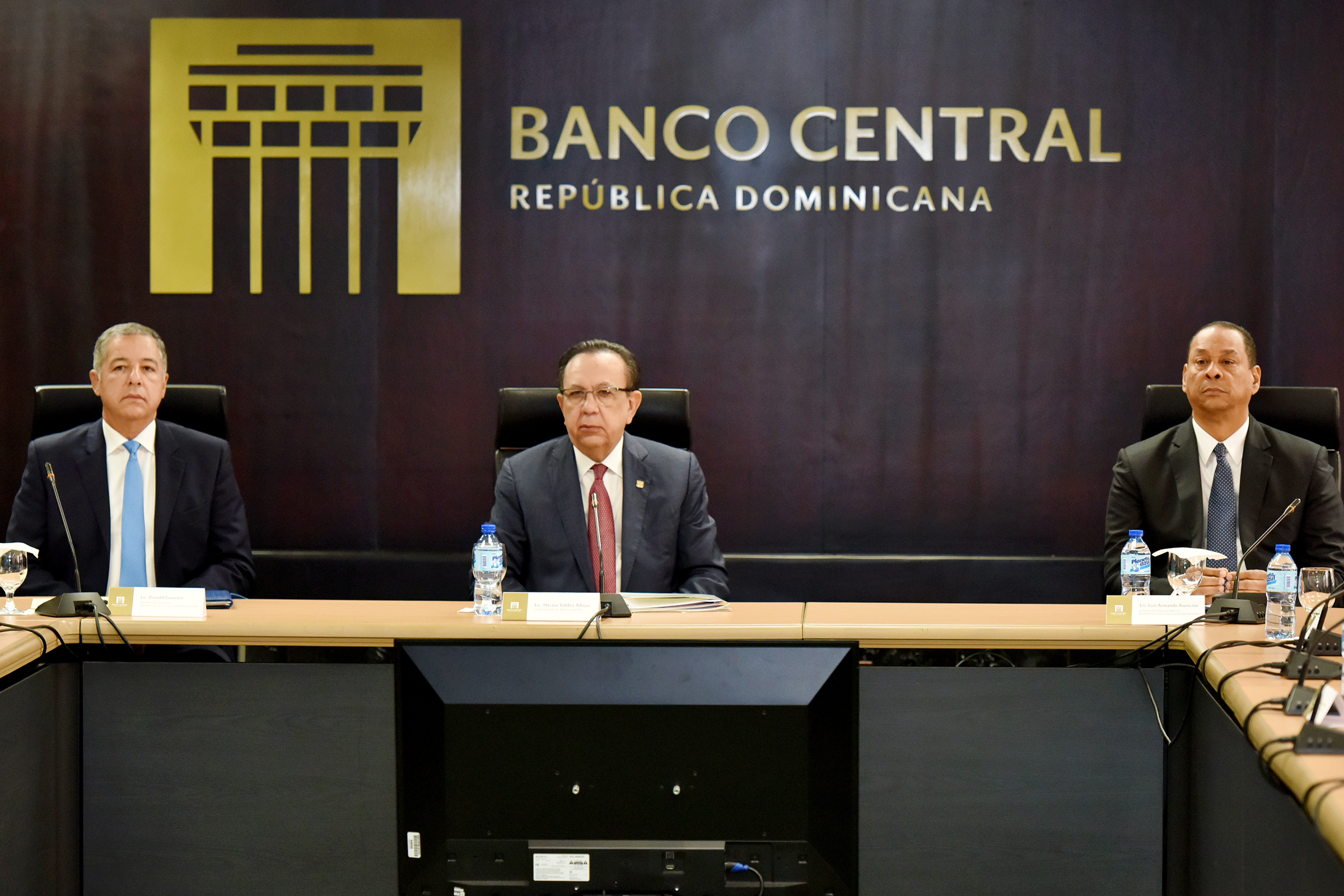 Ministro de Hacienda: “Gobierno preservará la salud y el empleo de los dominicanos”