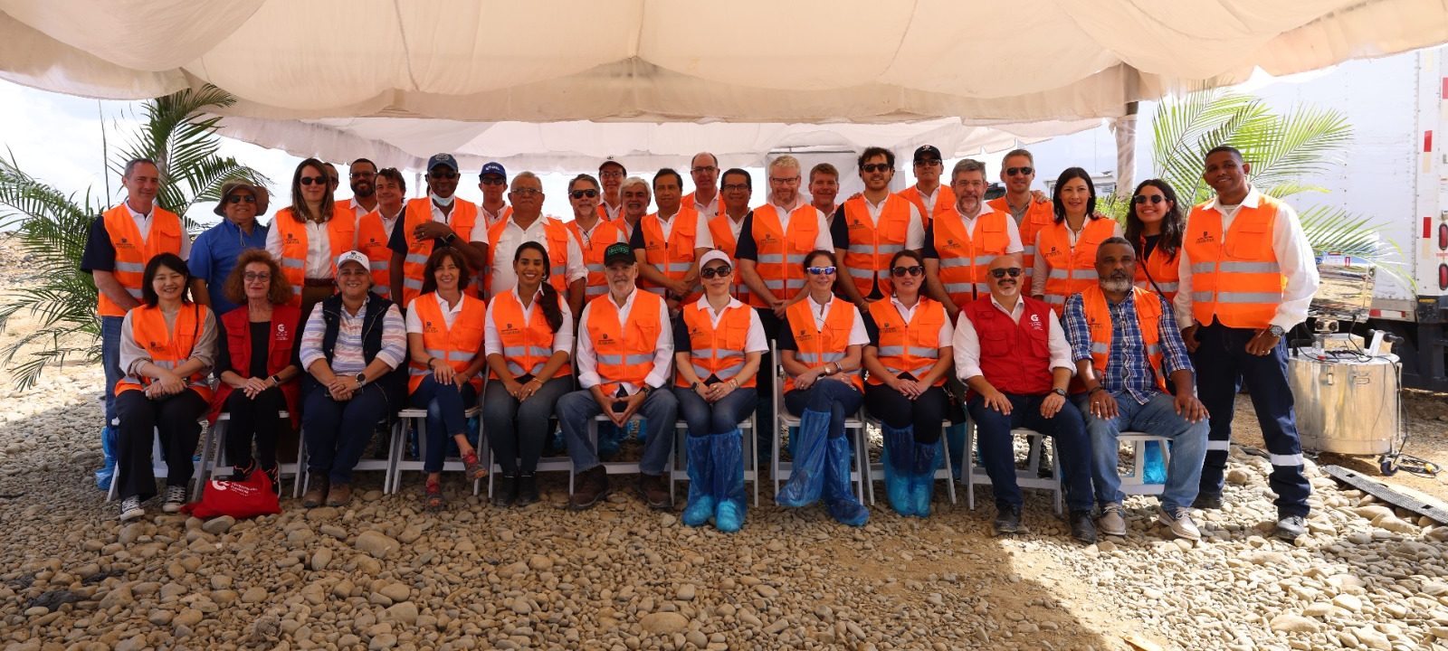 Hacienda y directores del Grupo BID recorren programas y proyectos emblemáticos de acción climática en el país