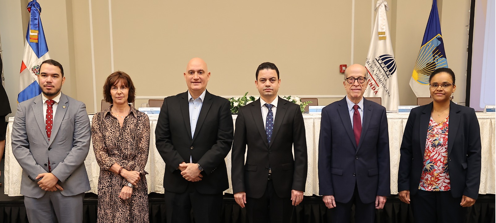 Evaluación PEFA Clima de las finanzas públicas marca un hito para el país