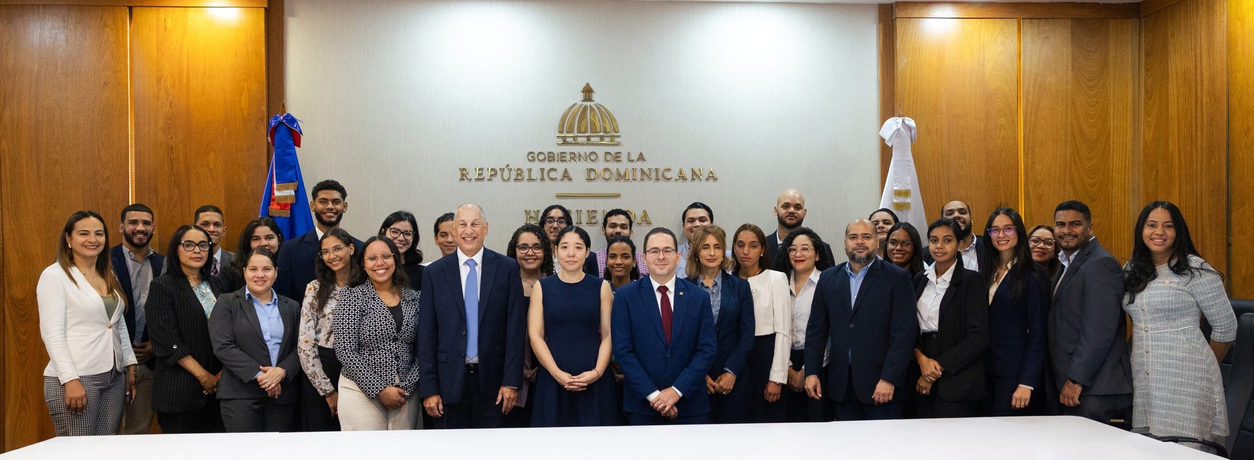 Ministerio de Hacienda capacita a servidores del Estado en estadísticas de finanzas públicas