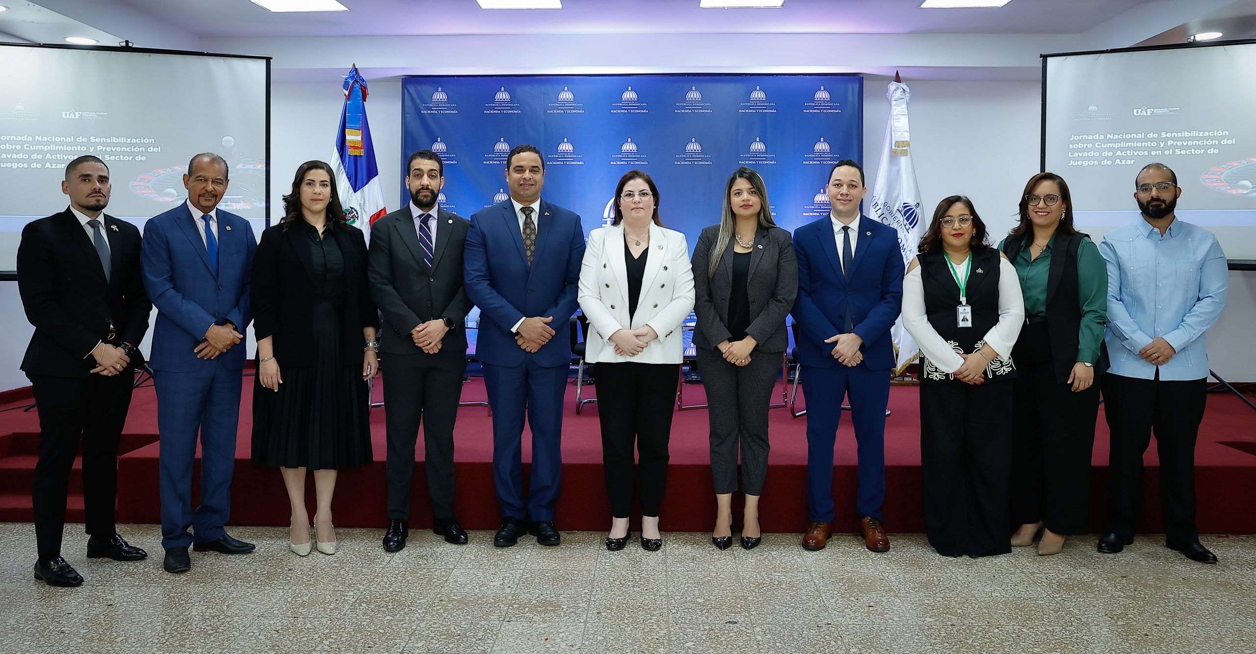 Hacienda y Economía lidera jornada de sensibilización para prevenir el lavado de activos en casinos y juegos de azar