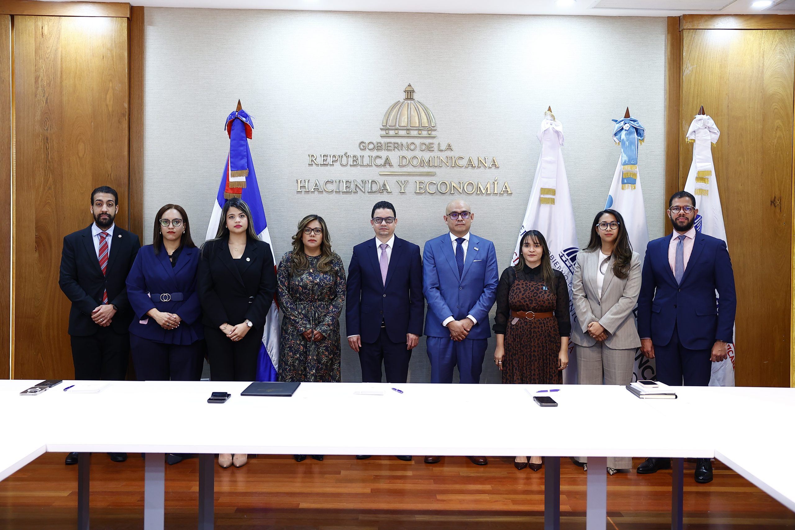 Hacienda y Economía destaca que la lucha contra el lavado de activos es indispensable para estabilidad macroeconómica