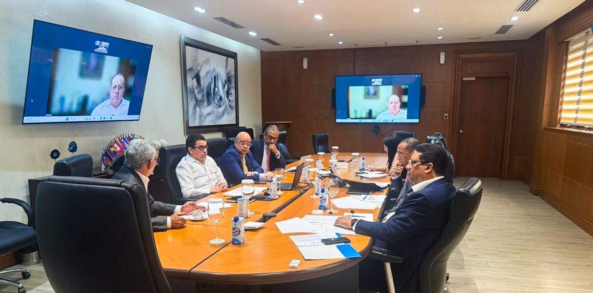Comisión de Revisión de la Ley 16-26 aprueba protocolo de aplicación y adopta medidas para iniciar el proceso de pago de las deudas a contratistas